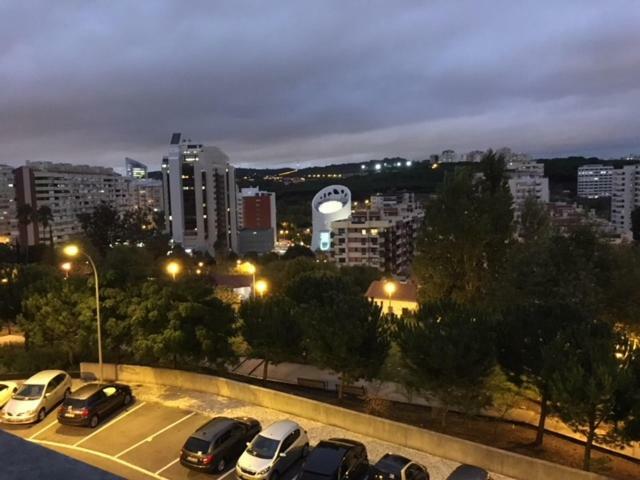 Apartamento Novo Muito Confortavel Com Vista Rio Alges Εξωτερικό φωτογραφία